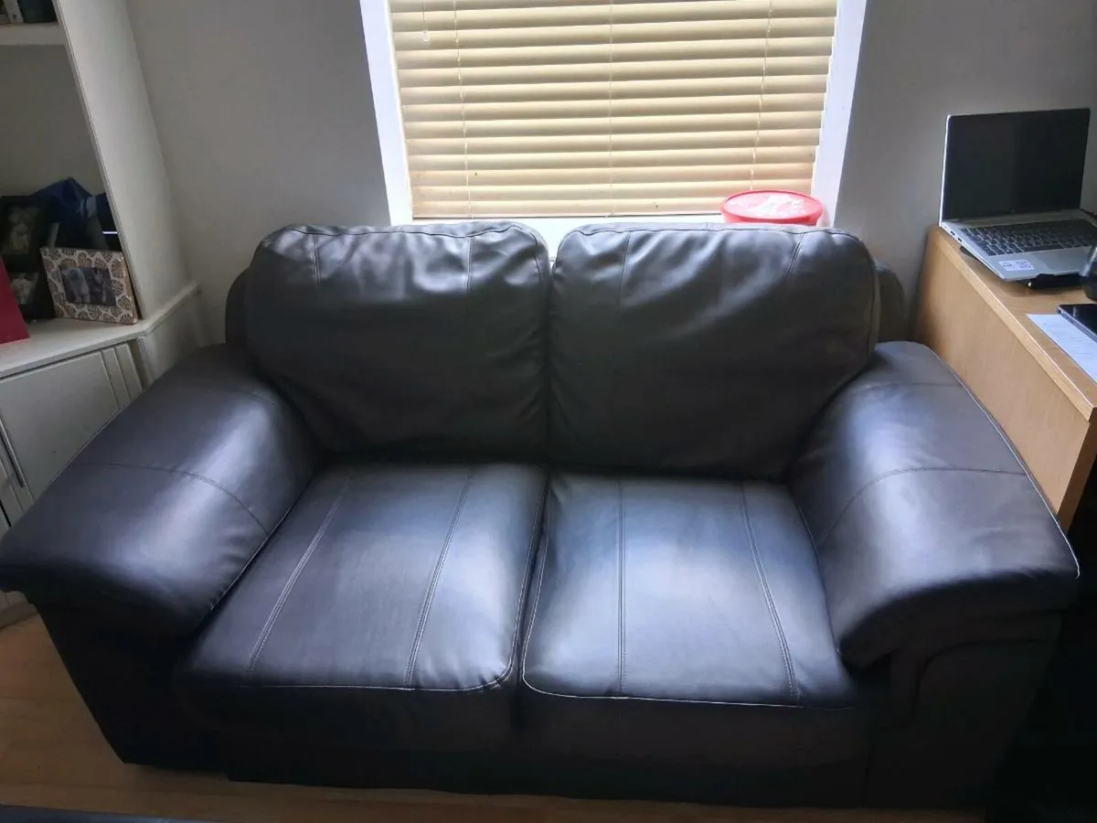 Two seater leather couch & footstool/storage box - Image 2