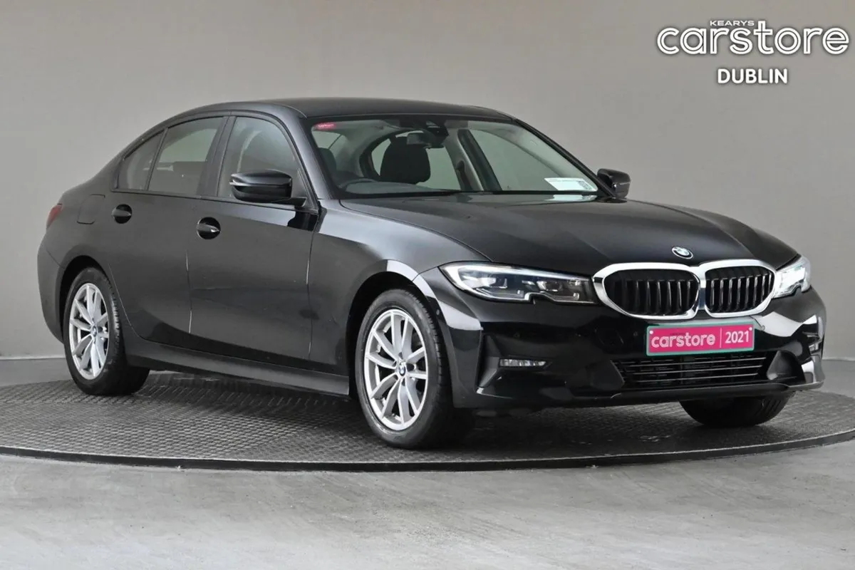 BMW 3 Series 318i SE - Image 1