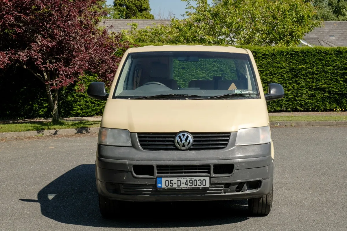 VW Transporter T5 Campervan - Image 2