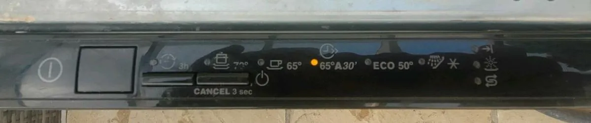 Integrated dishwasher - Image 3