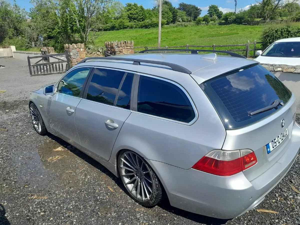 BMW 5-Series 2005 - Image 4