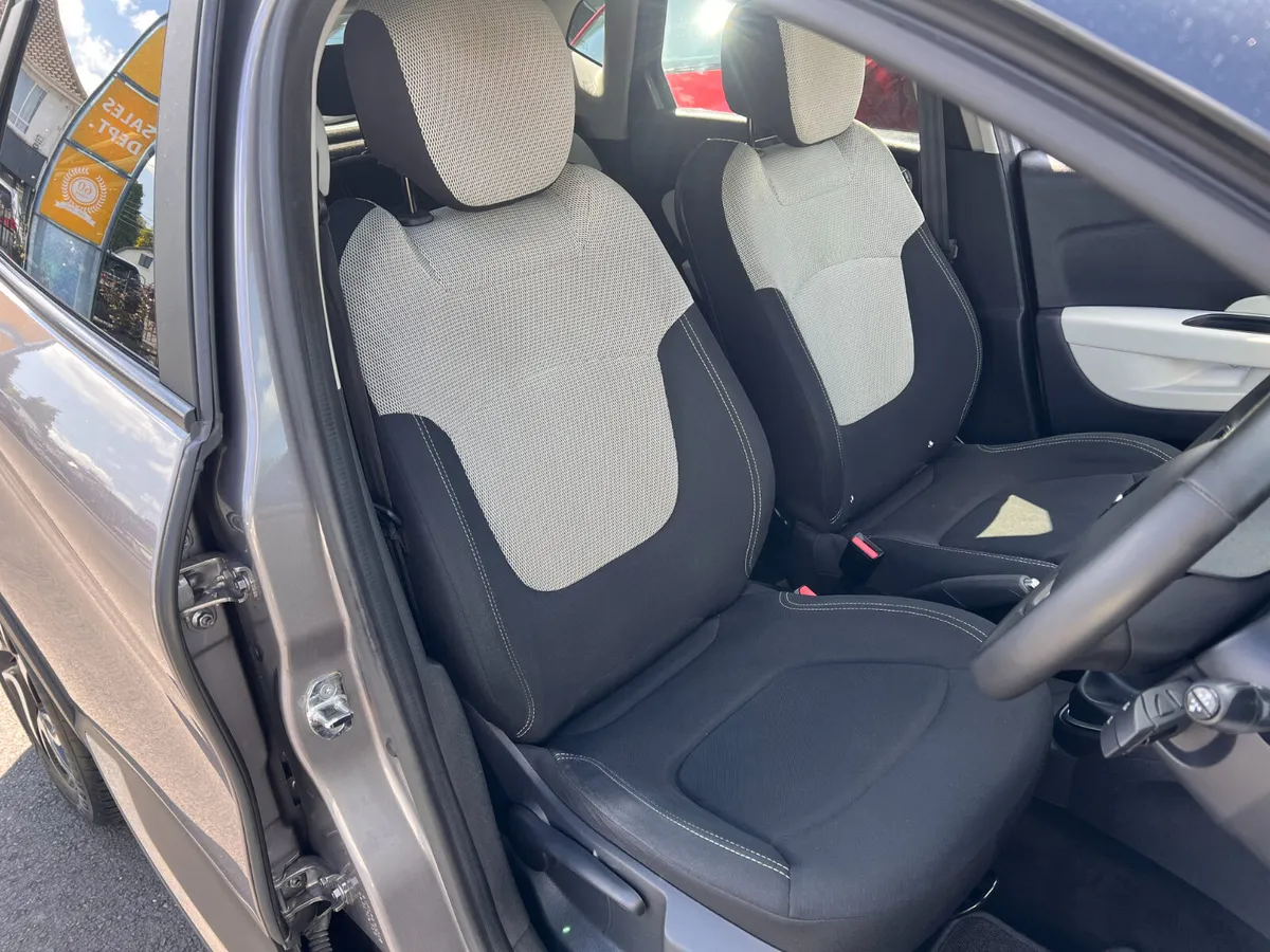 NOW ON SALE 2019 1.5 ICONIC DCI 90BHP  **Finance A - Image 3
