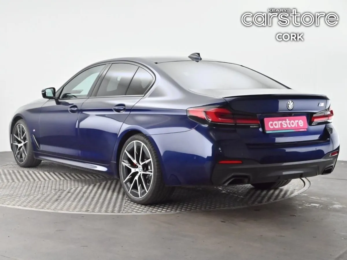 BMW 5 Series 520d M Sport Edition (mht) - Image 4