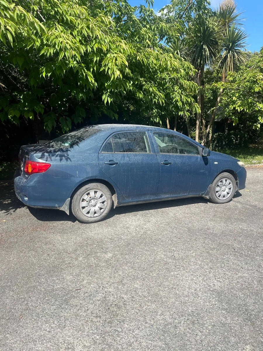 Toyota Corolla - Image 2