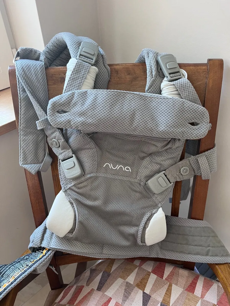 Nuna Cudl Baby Carrier