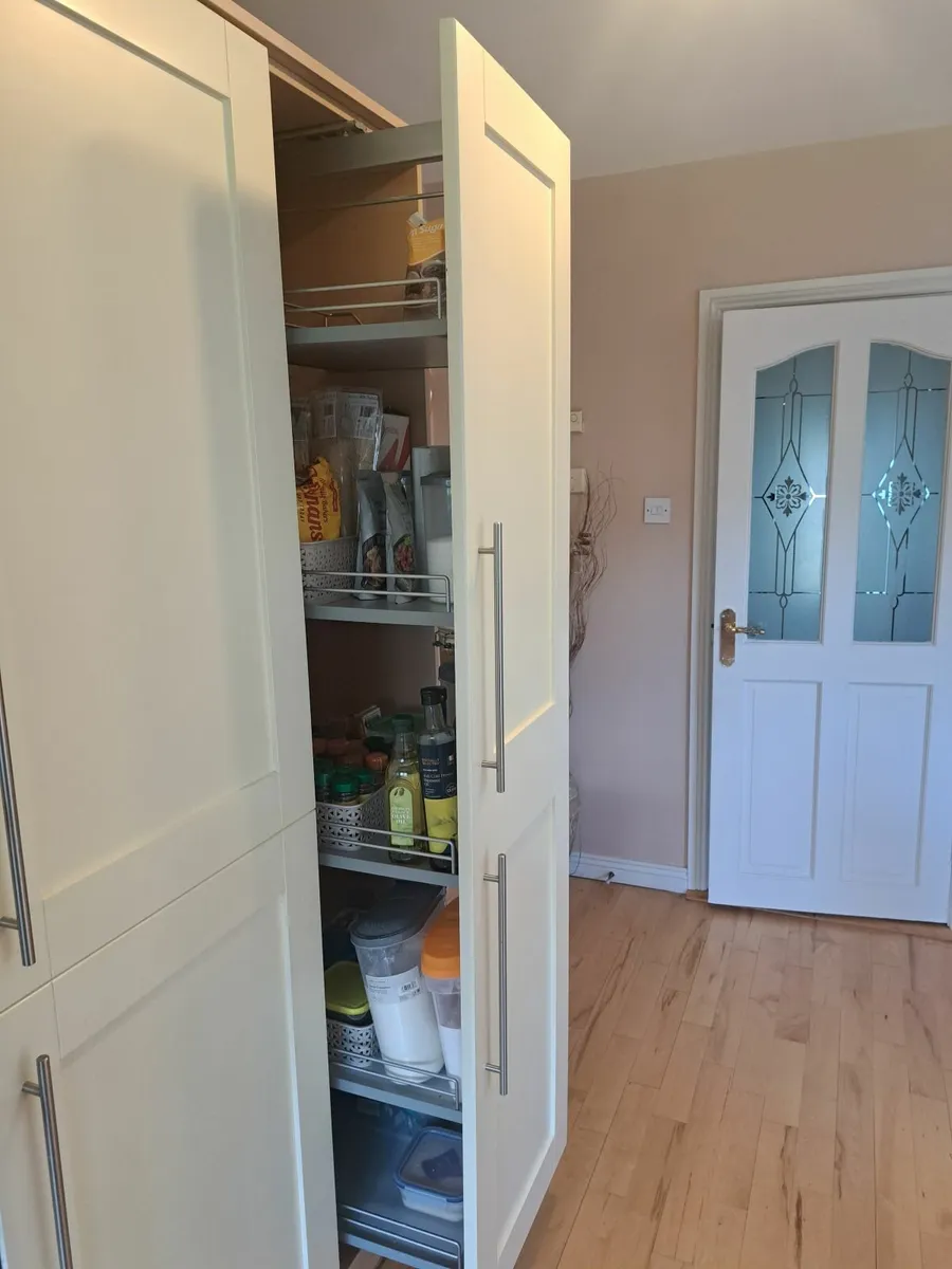 Kitchen - Image 2
