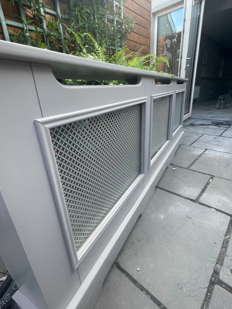 Radiator cover - Image 3