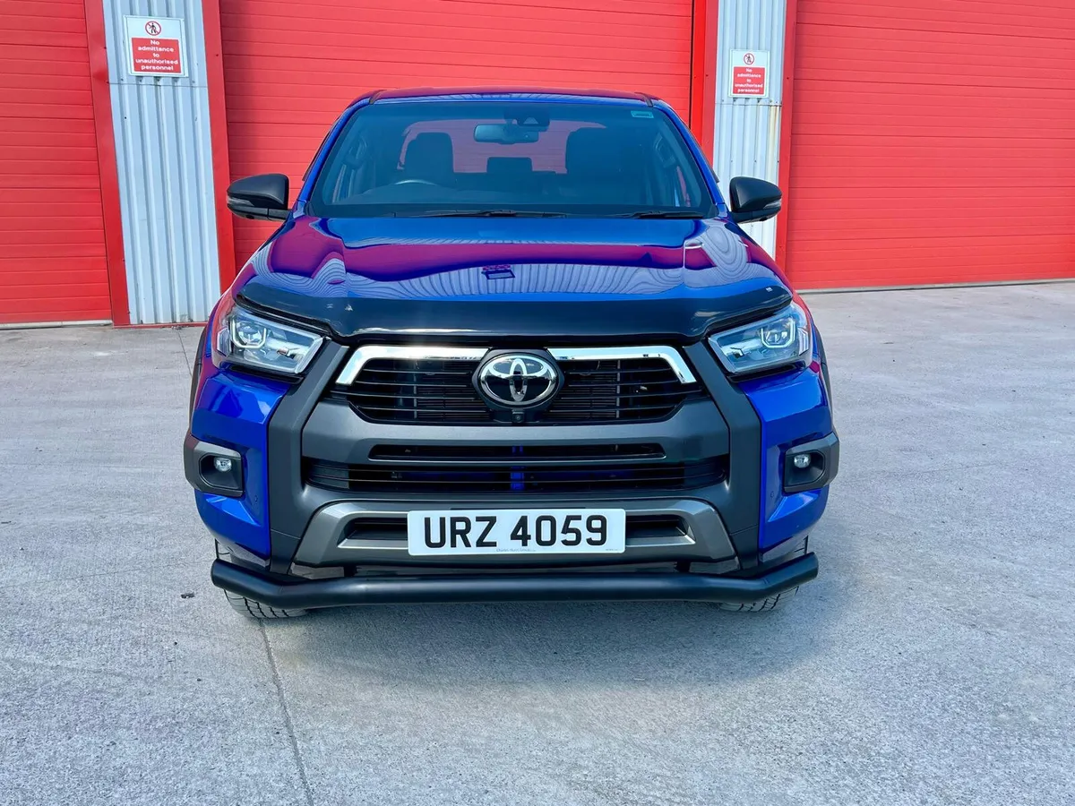 2023 Toyota Hilux Invincible X  D-4D - Image 4