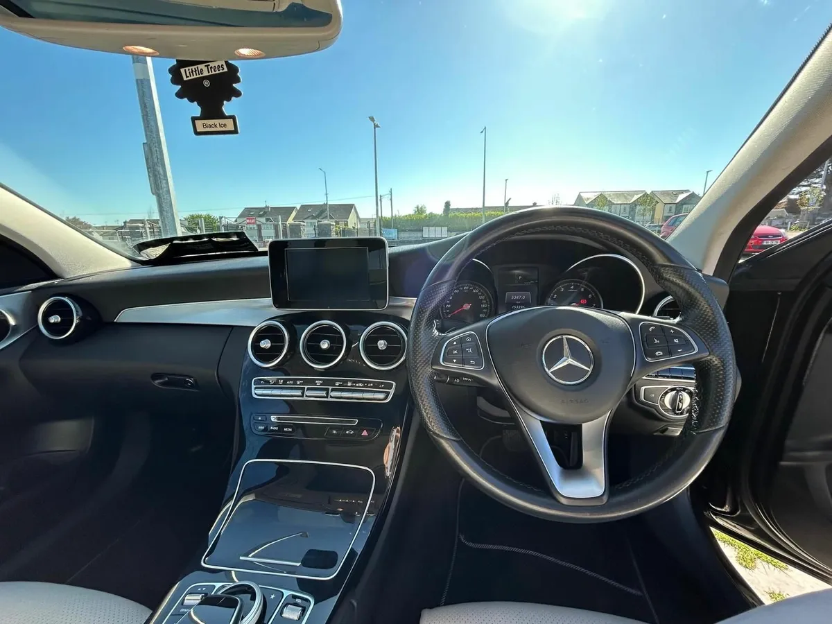 Mercedes-Benz C-Class 2016  Full Spec - Image 4