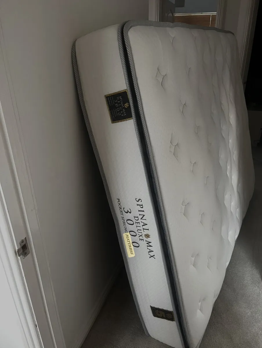 King size mattress - Image 2