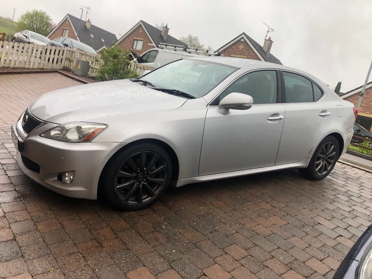Lexus IS250 SE-I auto - Image 2