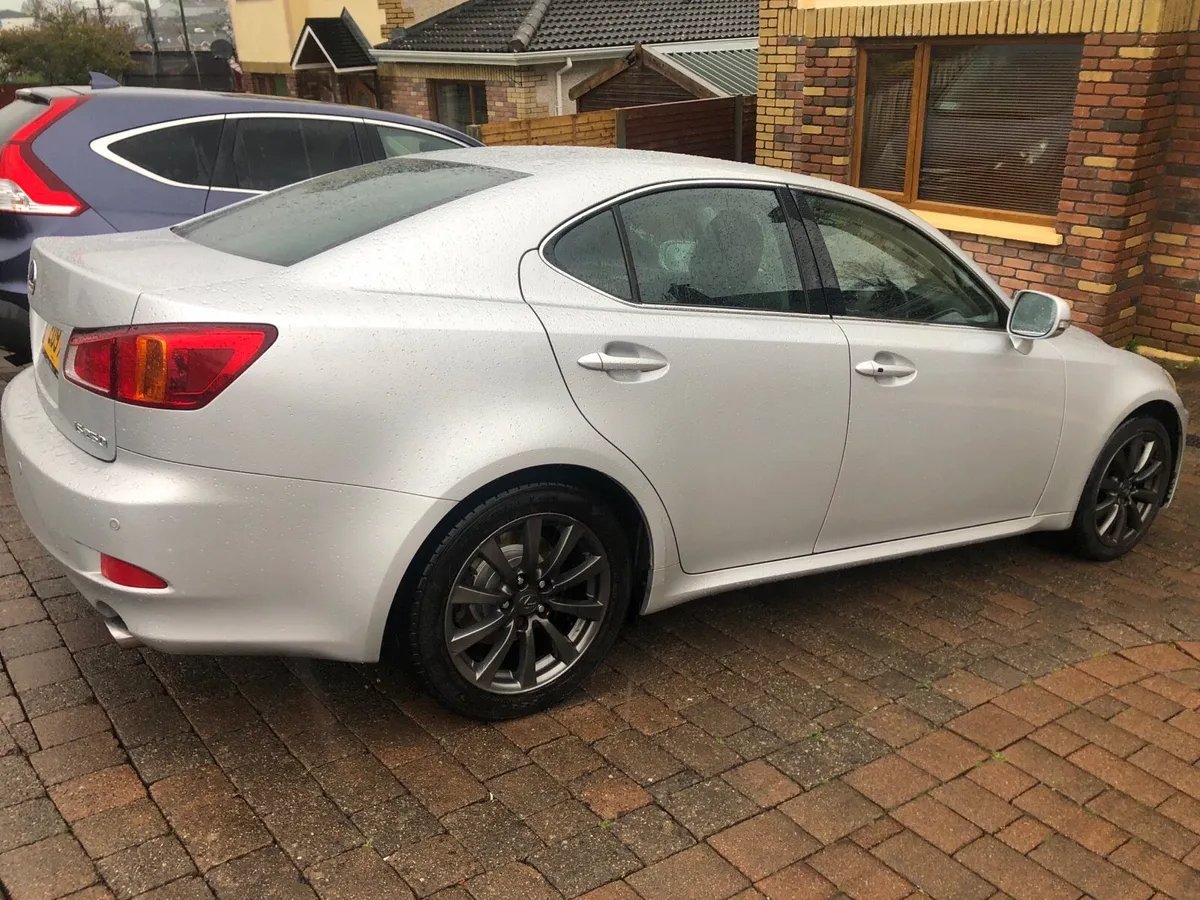 Lexus IS250 SE-I auto - Image 3
