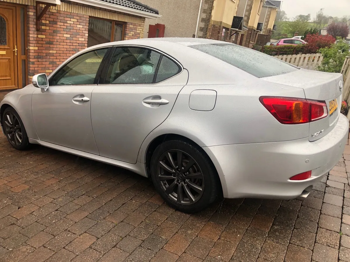 Lexus IS250 SE-I auto - Image 4