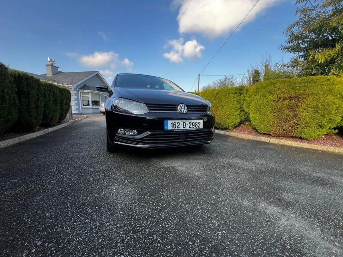 2016 Volkswagen Polo - Image 3
