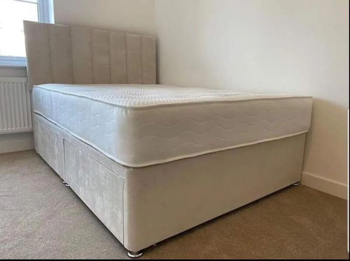 Beds - Image 4