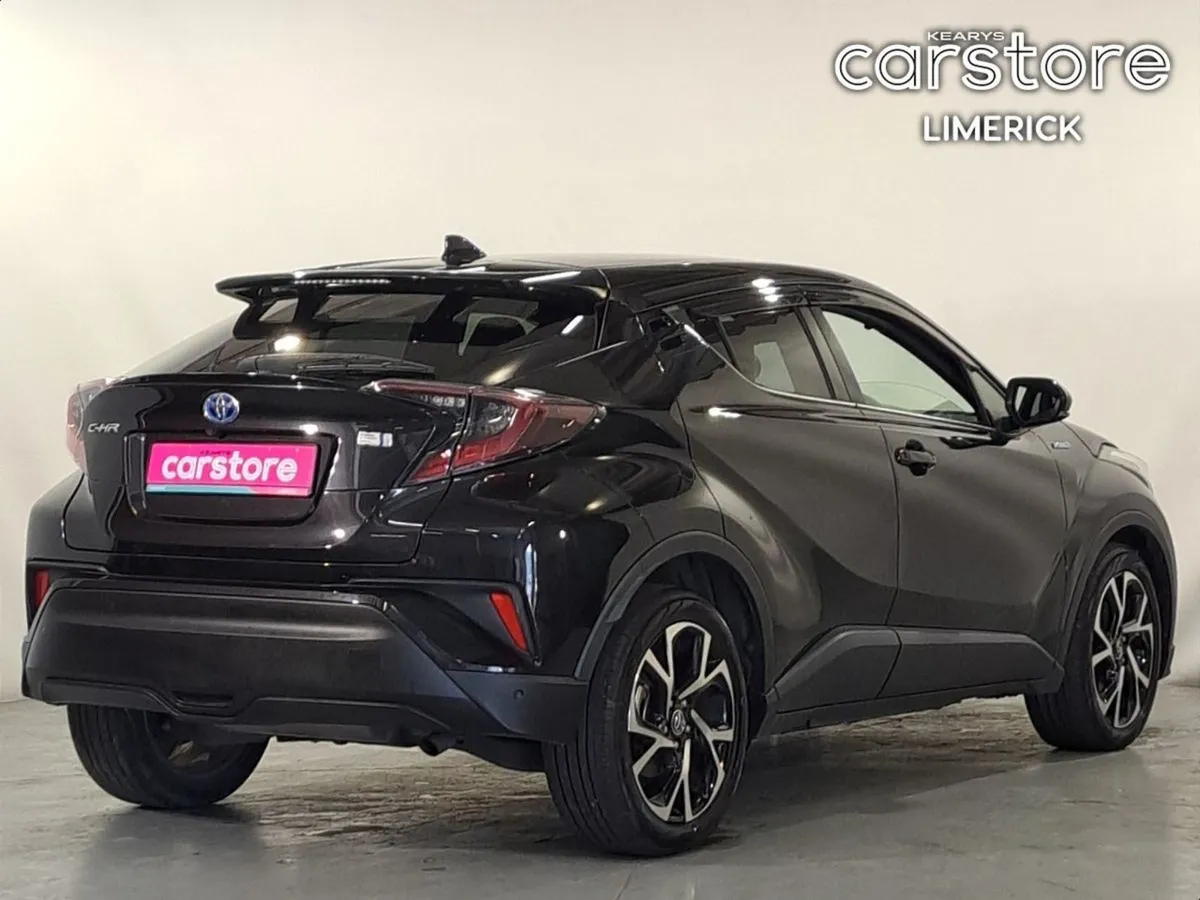 Toyota C-HR 1.8 Hybrid  half Leather reverse Cam - Image 3