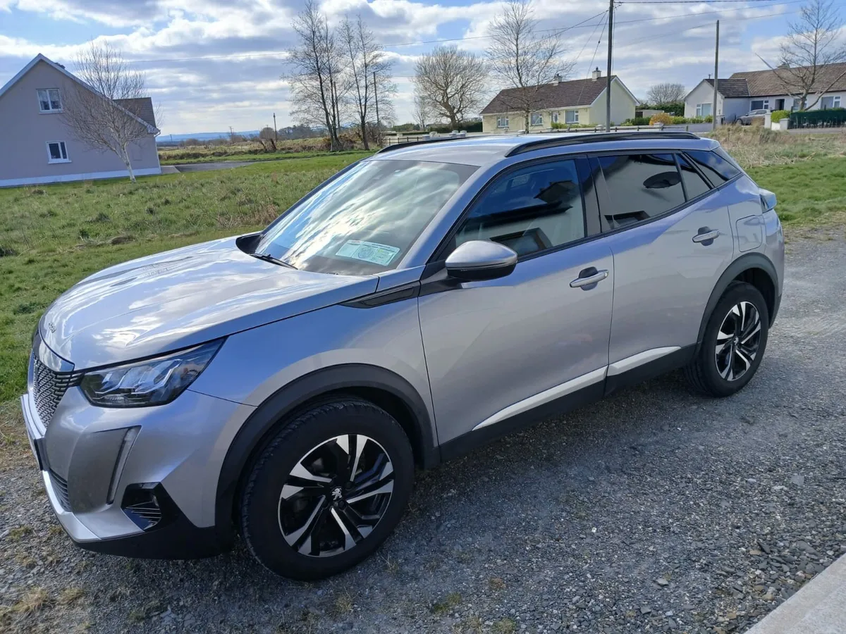 Peugeot 2008 Allure 1.2 4DR MPV - Image 3