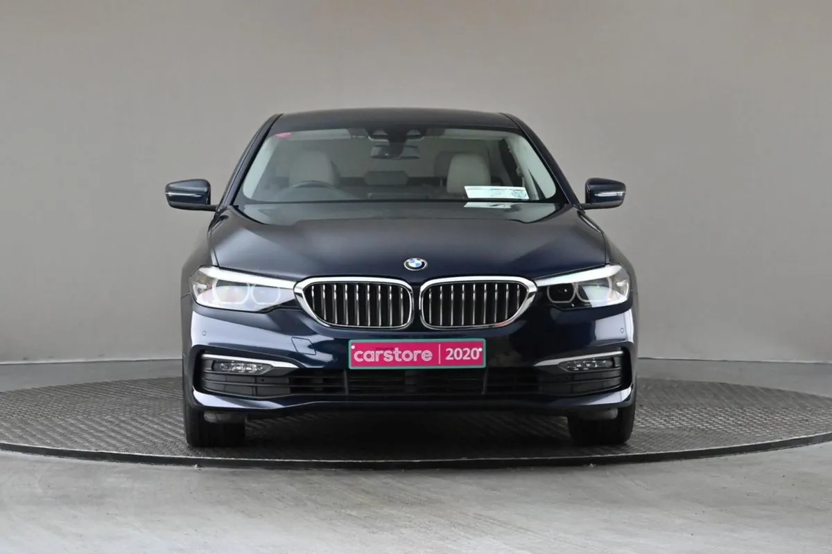 BMW 5 Series 520D SE  full Beige Leather low Mile - Image 2
