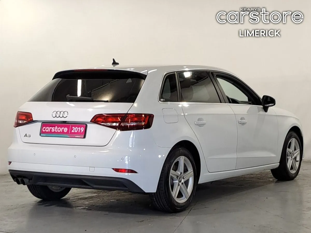Audi A3 1.4 Tfsi 5DR - Image 3