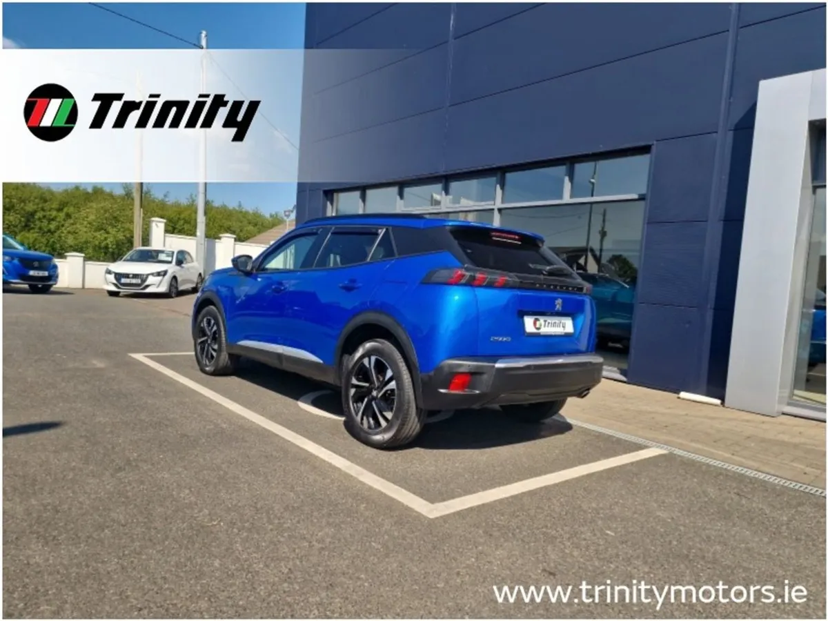 Peugeot 2008 1.2 Puretech 100BHP Allure Trinity M - Image 3