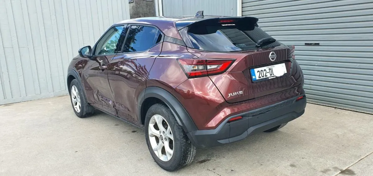 202 NISSAN JUKE AUTO - Image 4