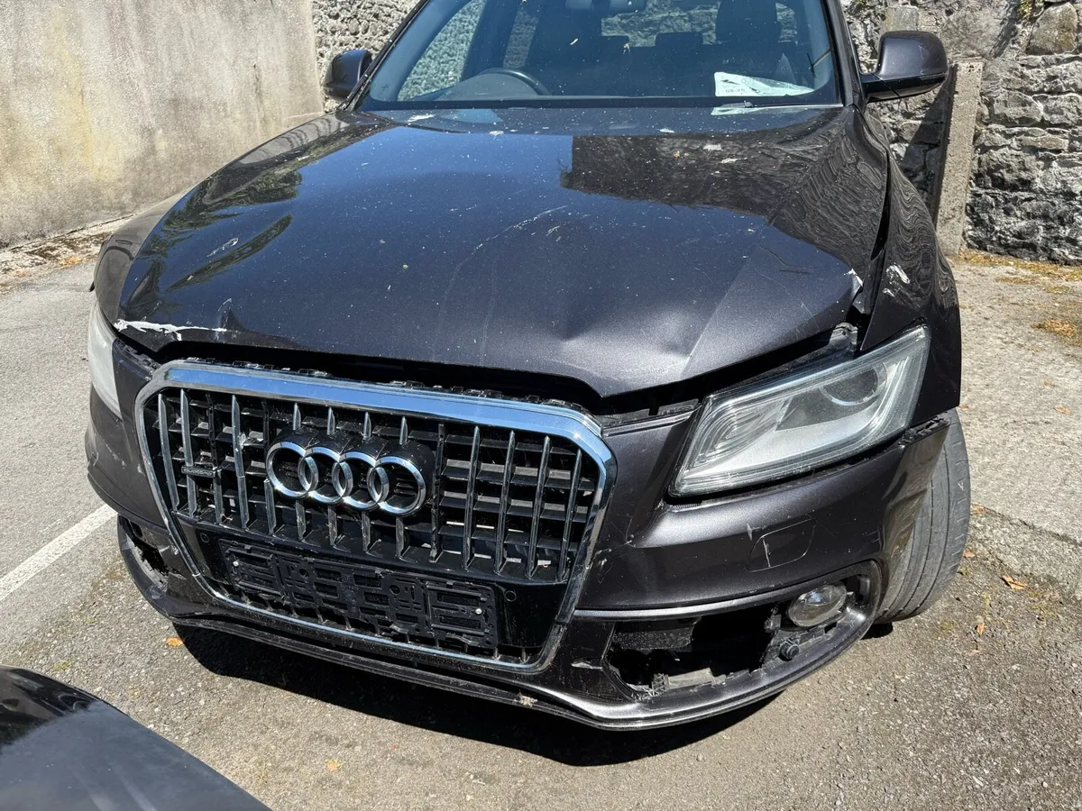 Audi Q5 S Line automatic - Image 1