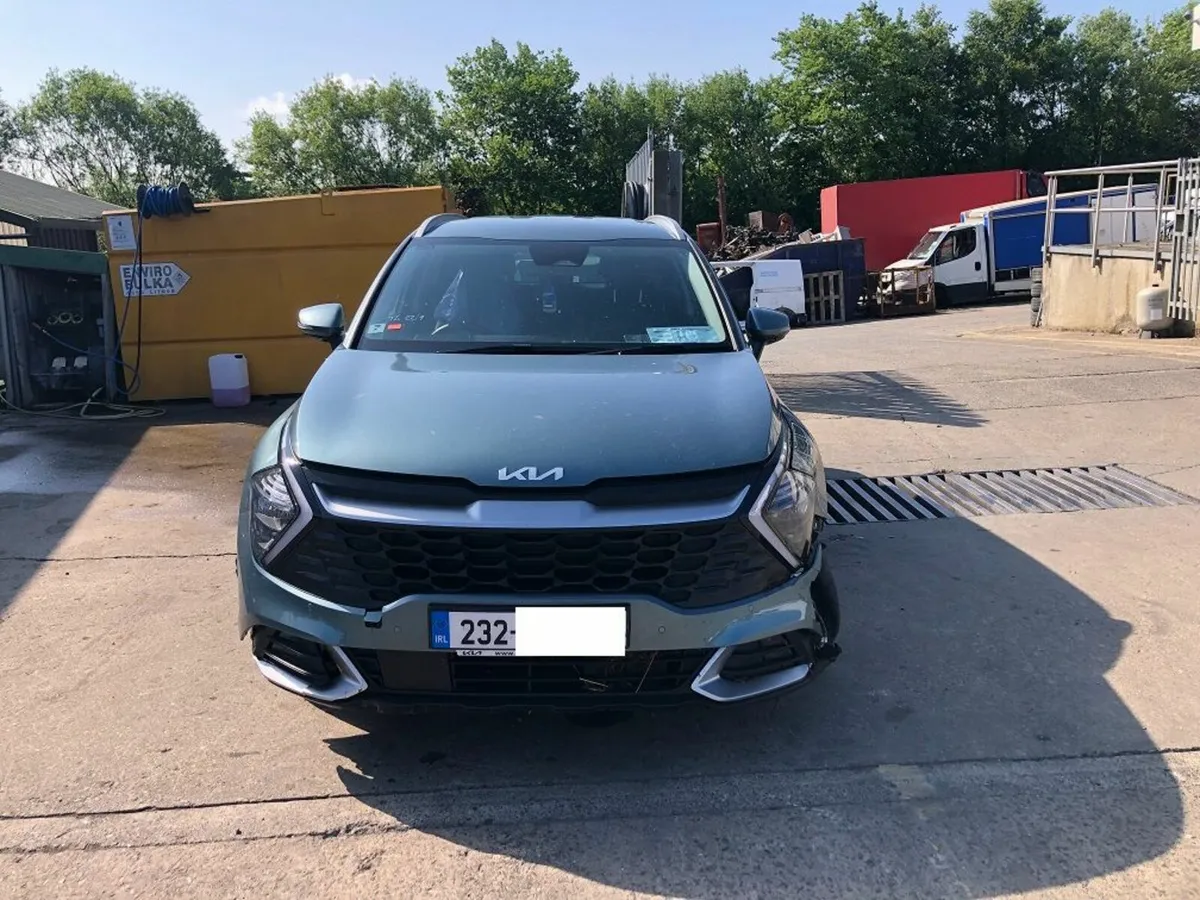 2023 KIA SPORTAGE 1.6L Hybrid (for parts only) - Image 3