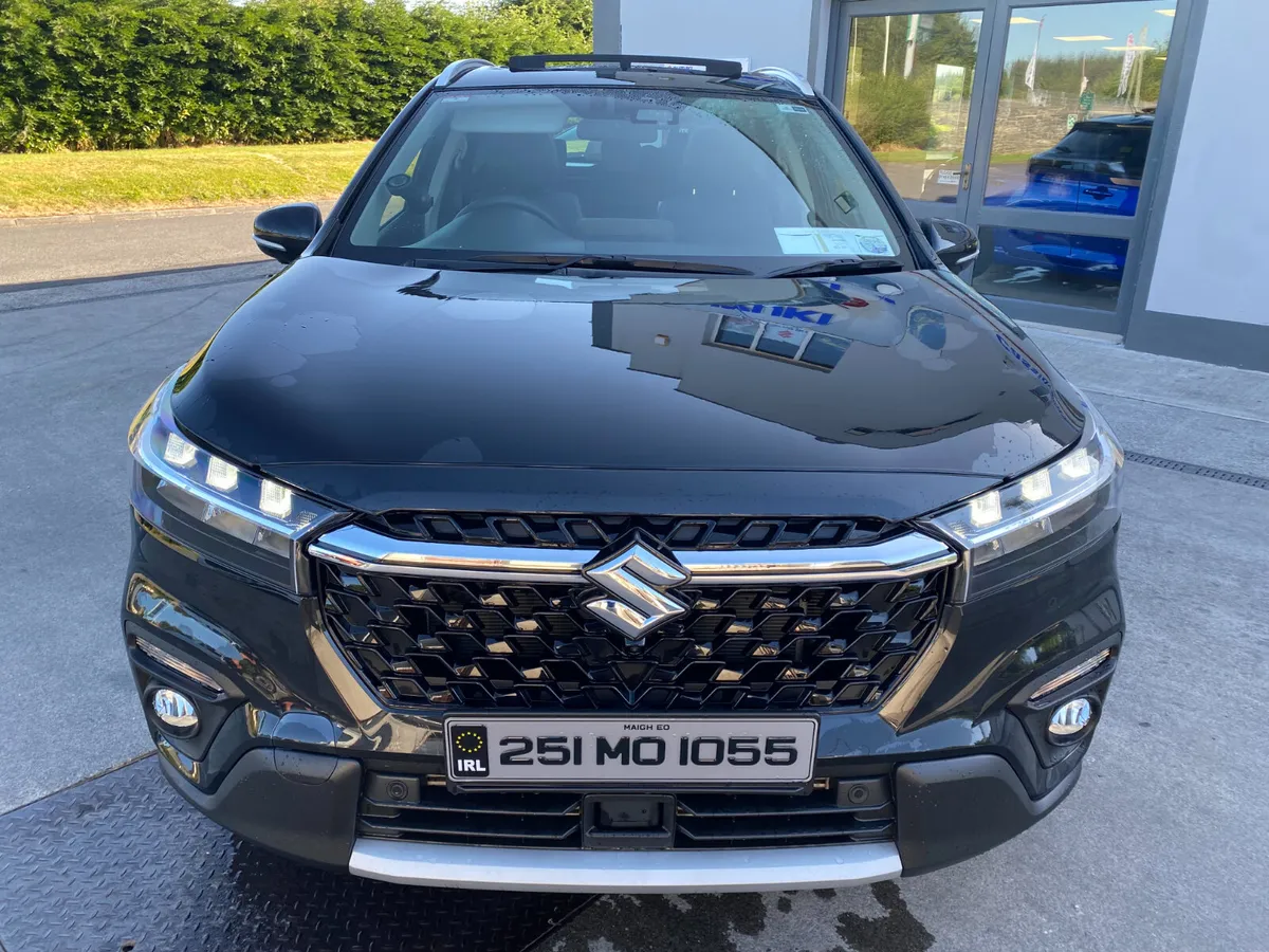 Suzuki S-Cross **ALLGRIP**HYBRID** - Image 2