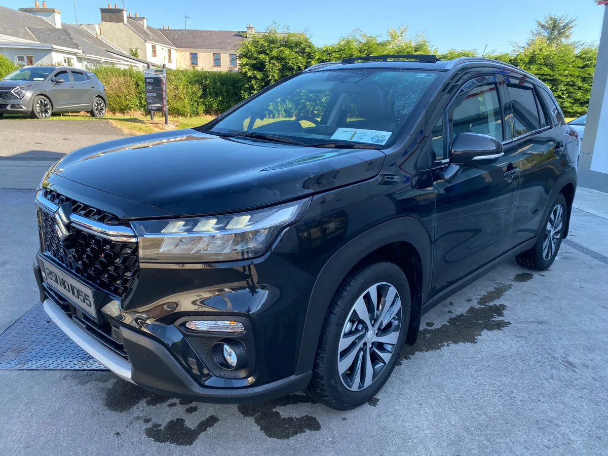 Suzuki S-Cross **ALLGRIP**HYBRID** - Image 3