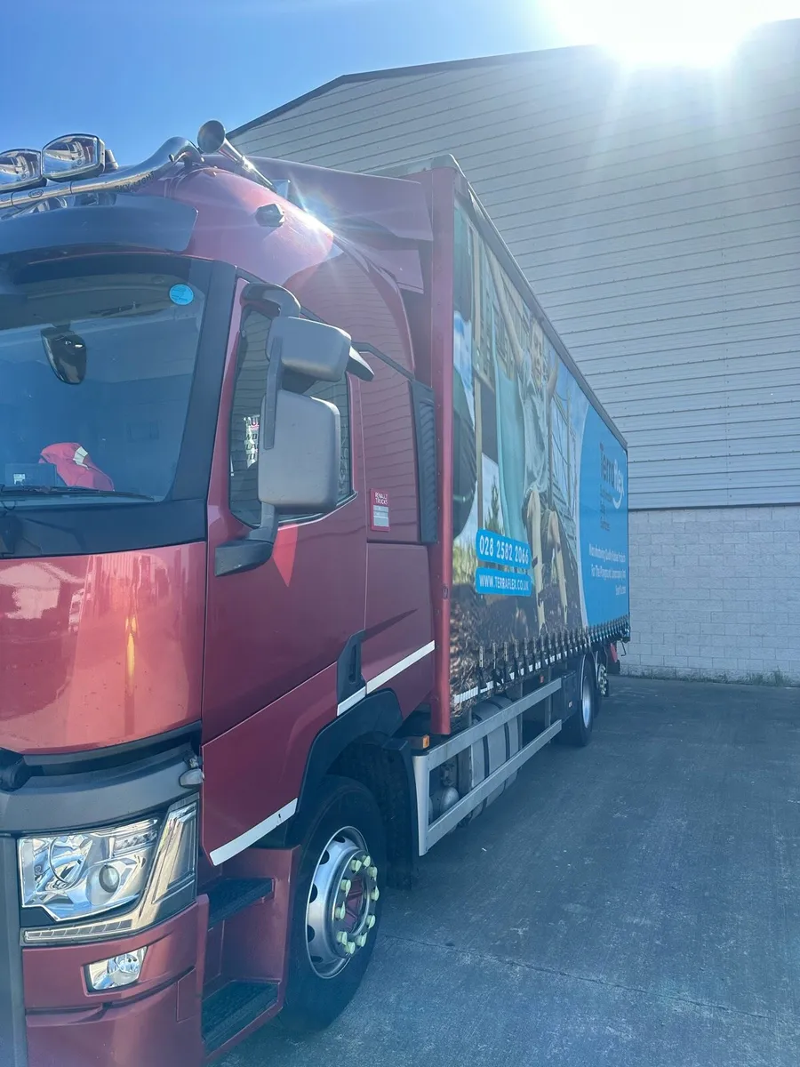 Renault truck - Image 3