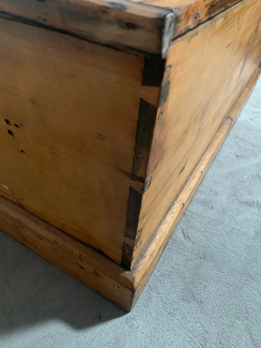 Antique Victorian pine trunk. - Image 3