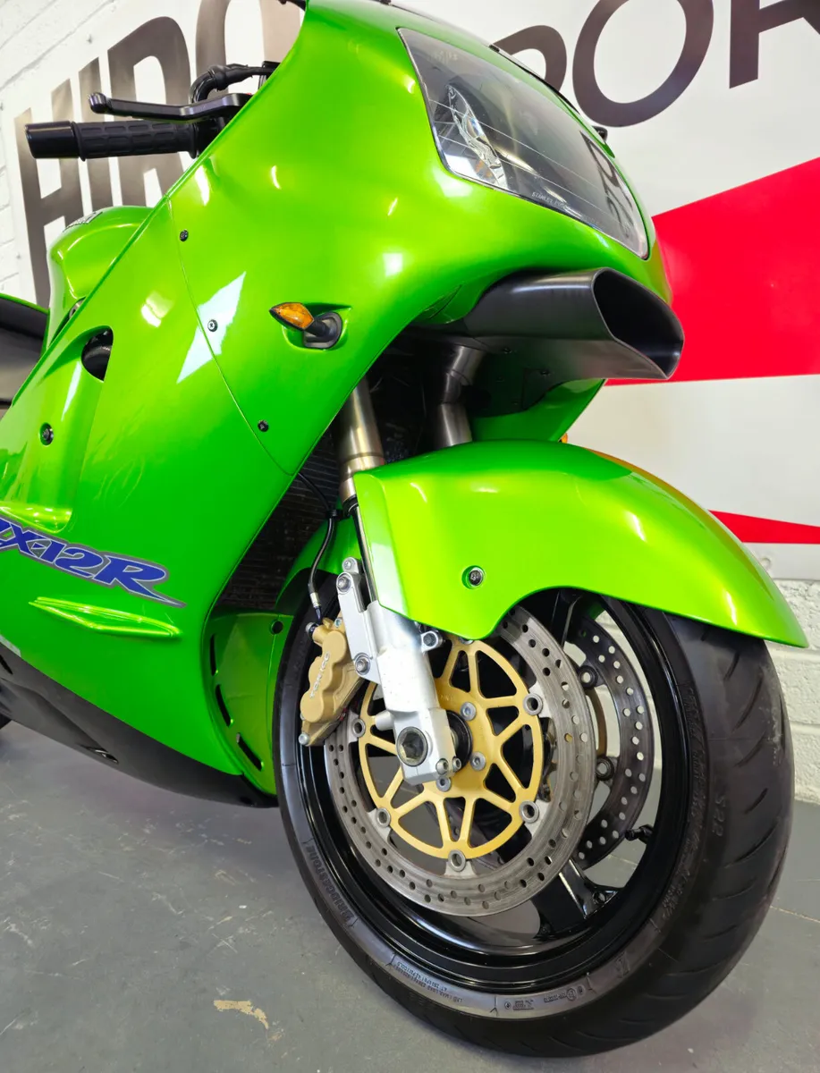2001 Kawasaki ZX-12R - Image 2