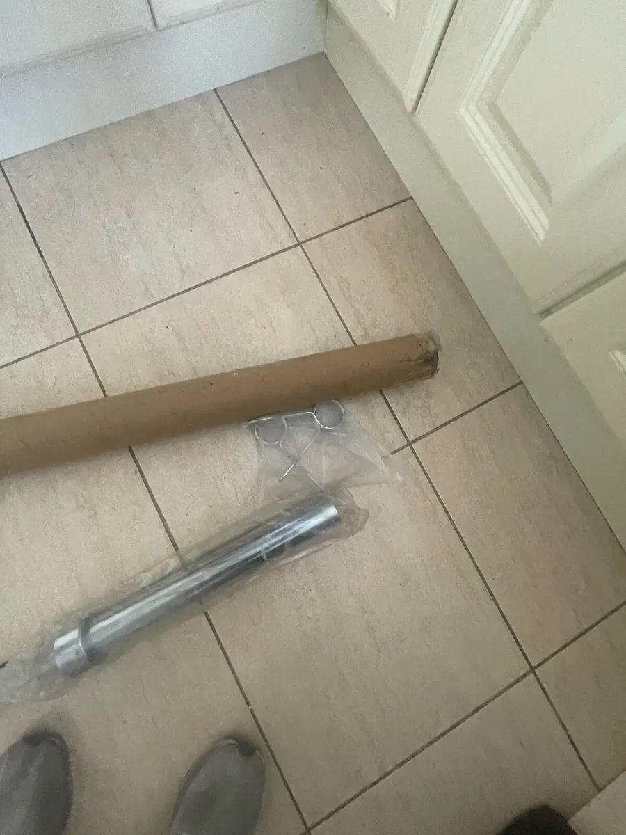 Brand new 7ft Olympic weight lifting bar - Image 4