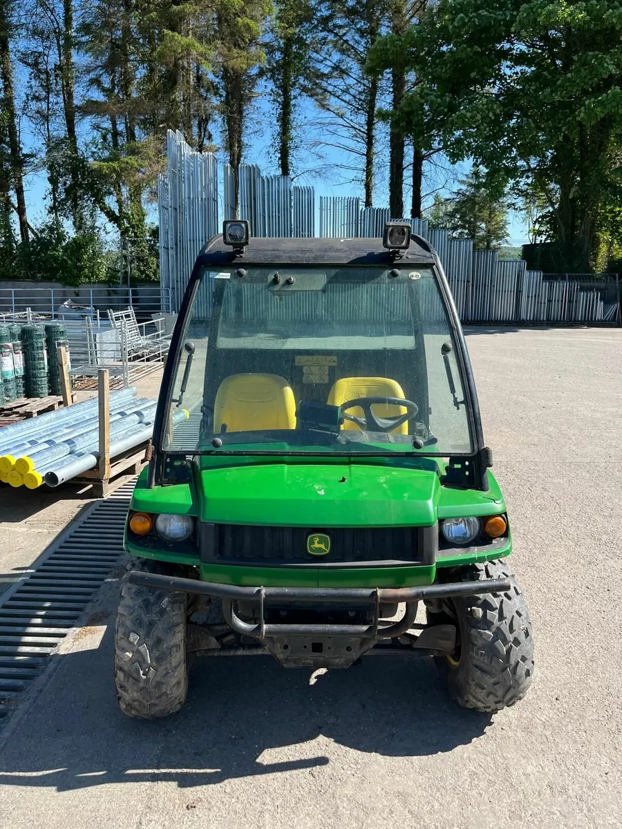 JOHN DEERE HPX GATOR - Image 1