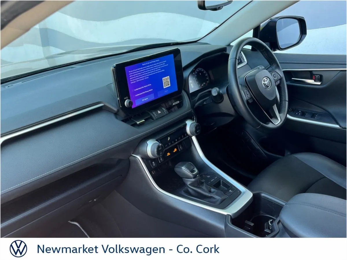 Toyota Rav4 SOL 2.5 Hybrid 2WD High Specification - Image 3