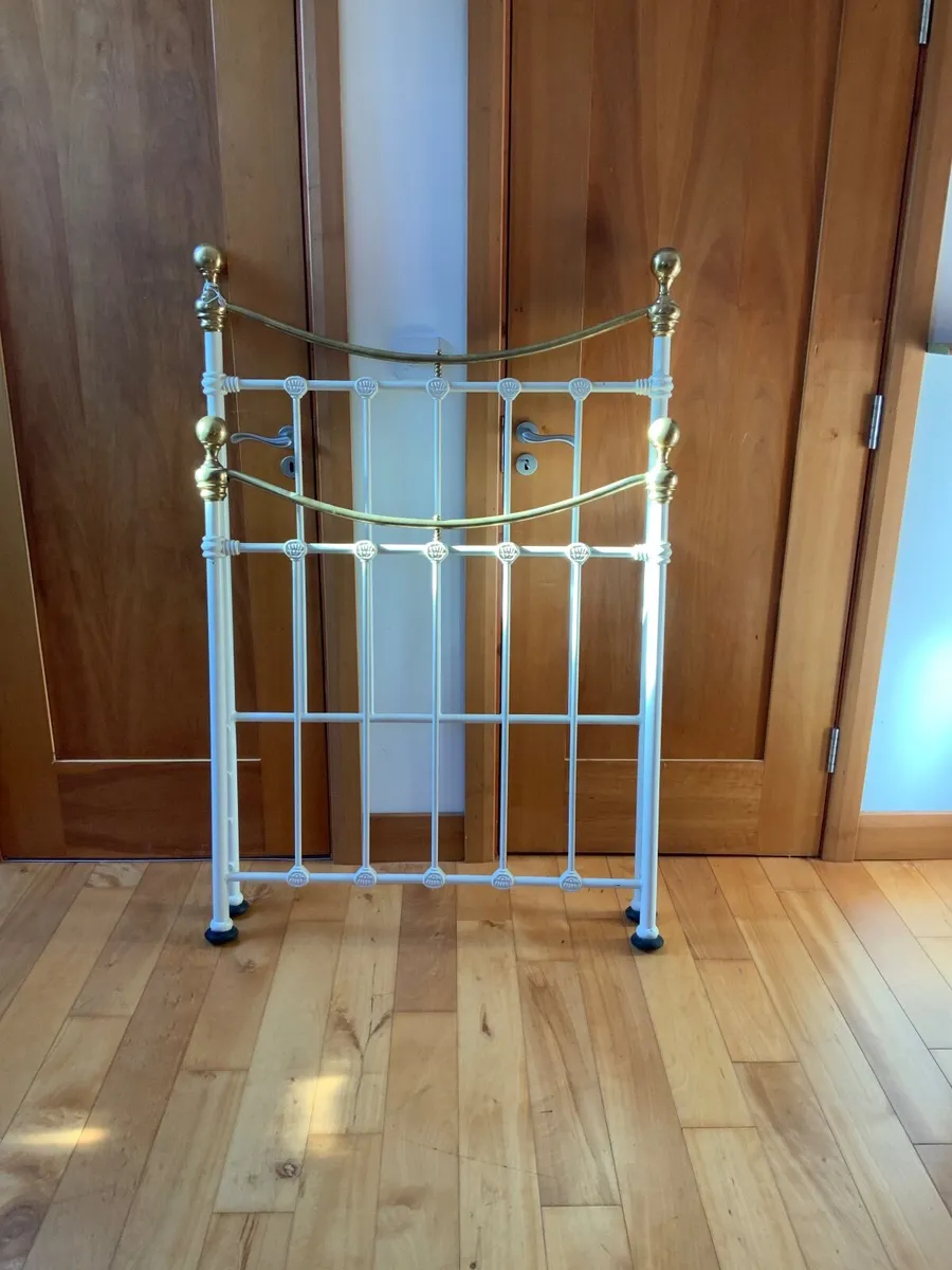 Bed frame