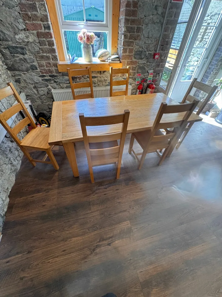 Dining Table & 6 Chairs - Image 1