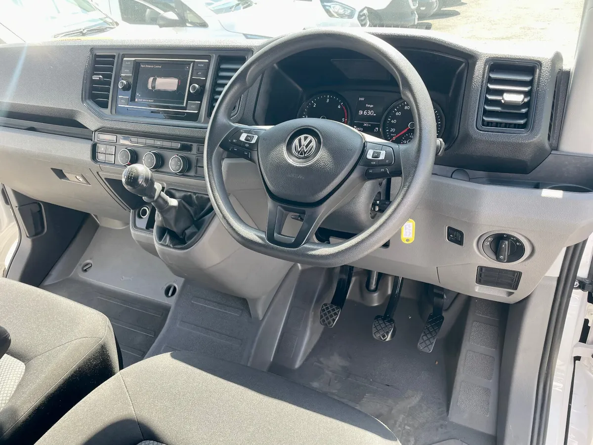 Volkswagen Crafter 2.0TDI 140PS MWB H/R Trend,2022 - Image 3