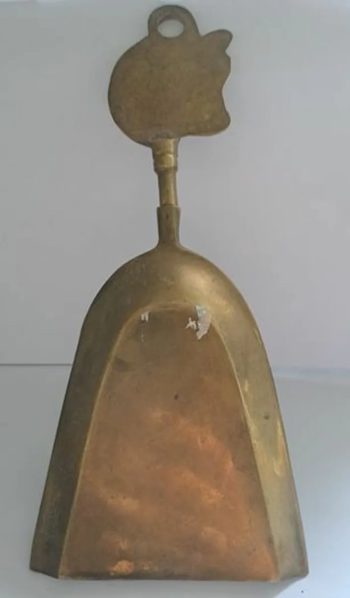 Vintage Brass shovel scoop - Image 2