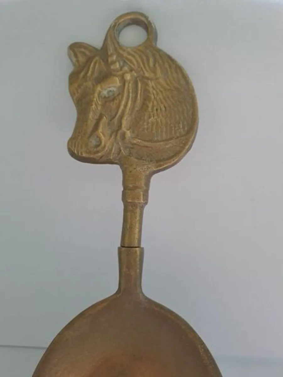 Vintage Brass shovel scoop - Image 3