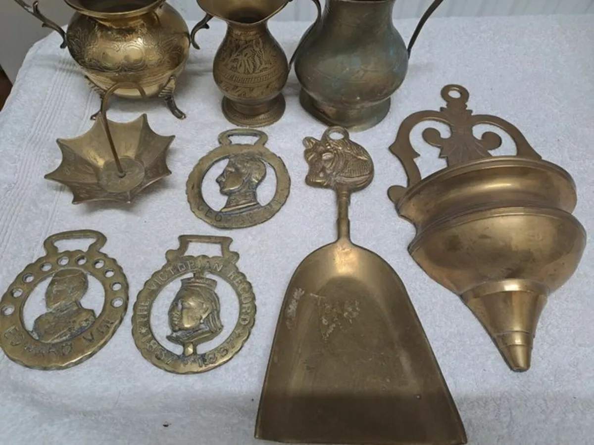 Brass and copper items - Image 2