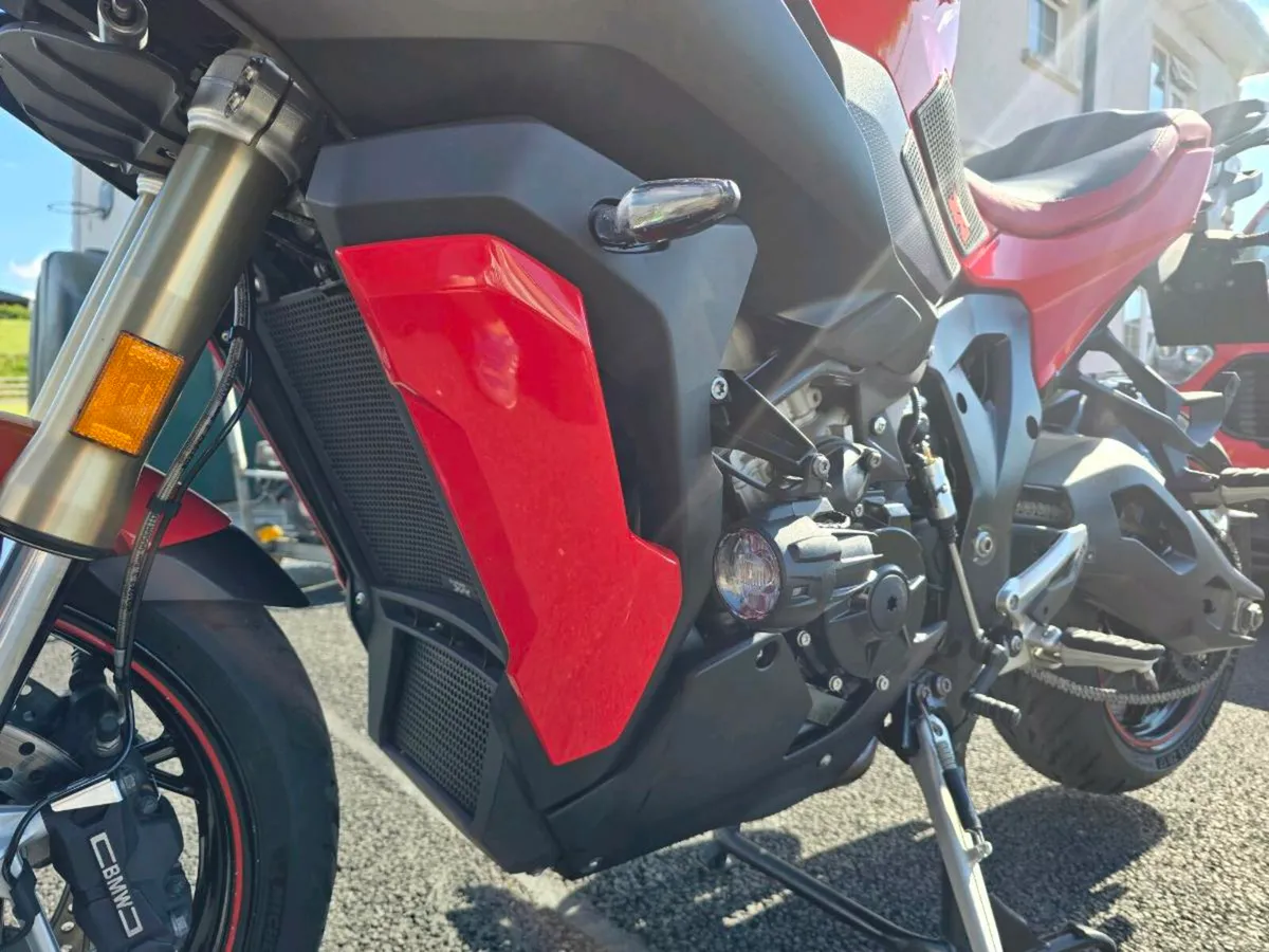 BMW S1000XR - Image 3