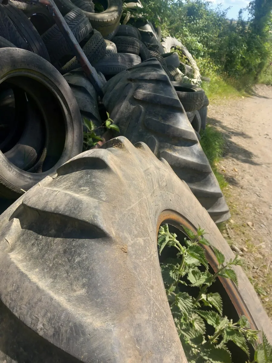 Tyres for tractor and silage pit - Image 1