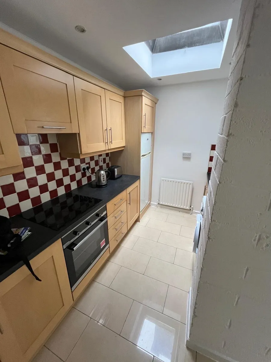 Full kitchen - Image 1