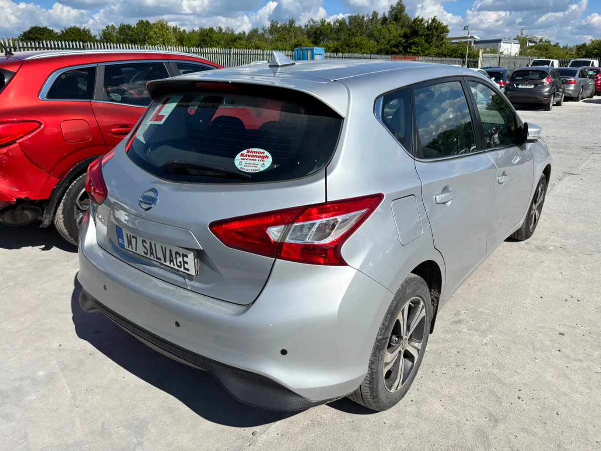 15 Pulsar SV 1.2 Petrol Auto 220km Drives - Image 3