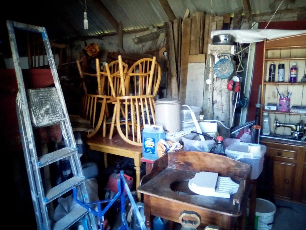 Pine table and four matching chairs - Image 2