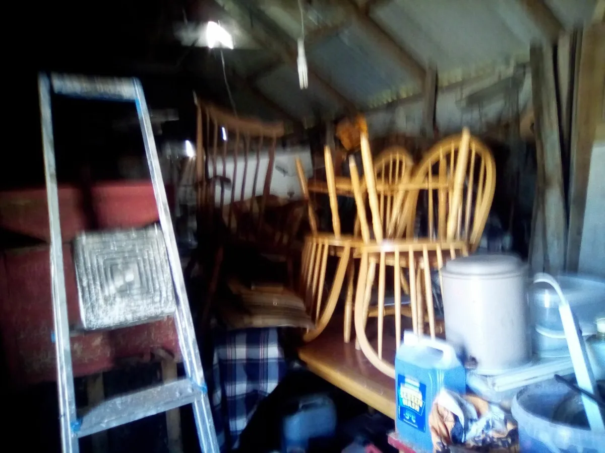 Pine table and four matching chairs - Image 3