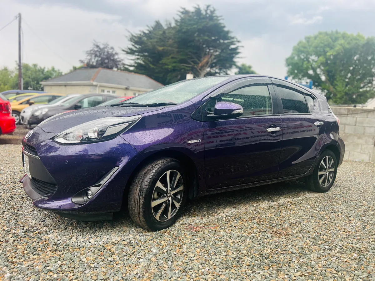 Toyota Aqua 2019 - Image 2