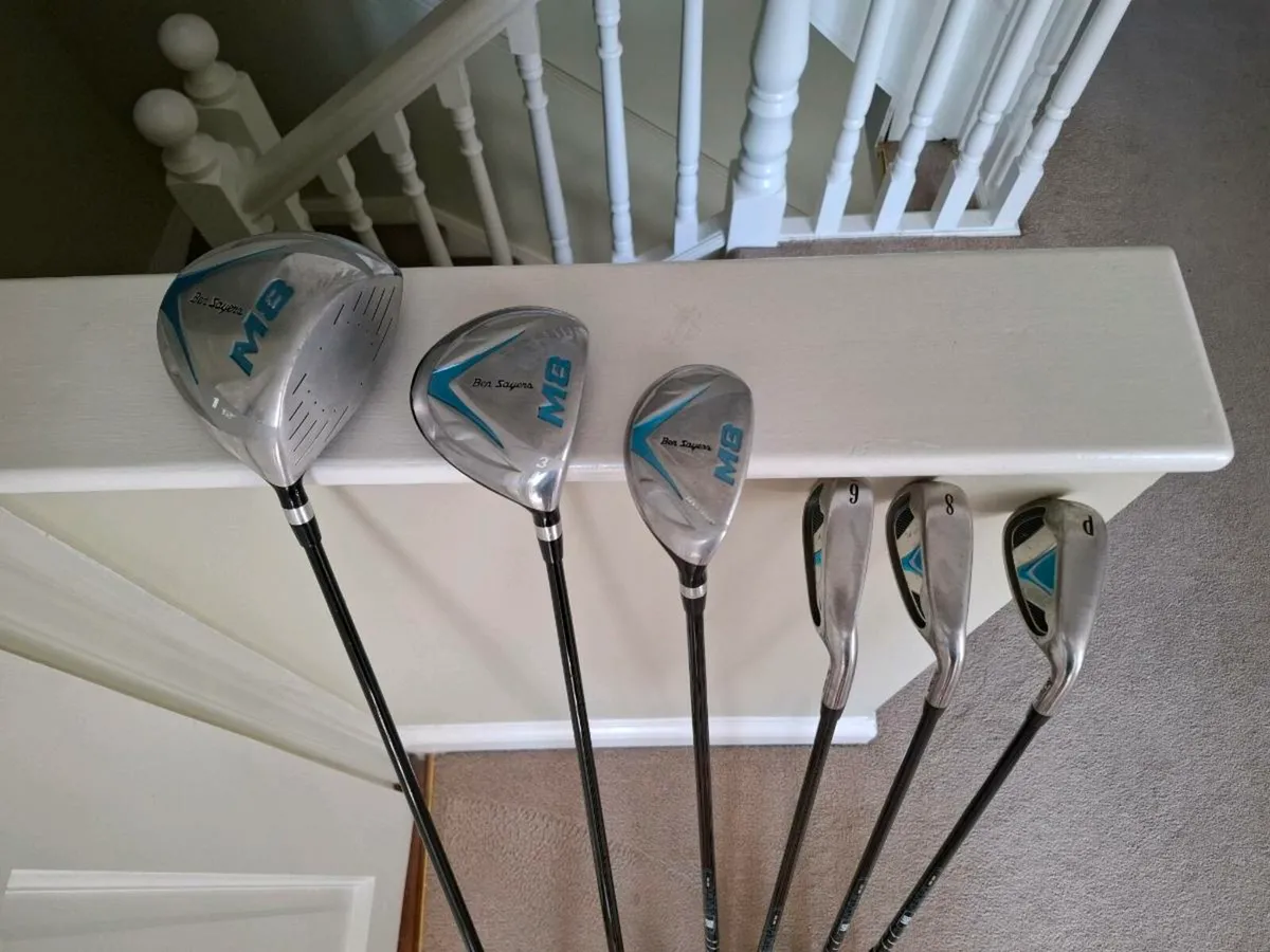 Youths/ ladies golf clubs - Image 2