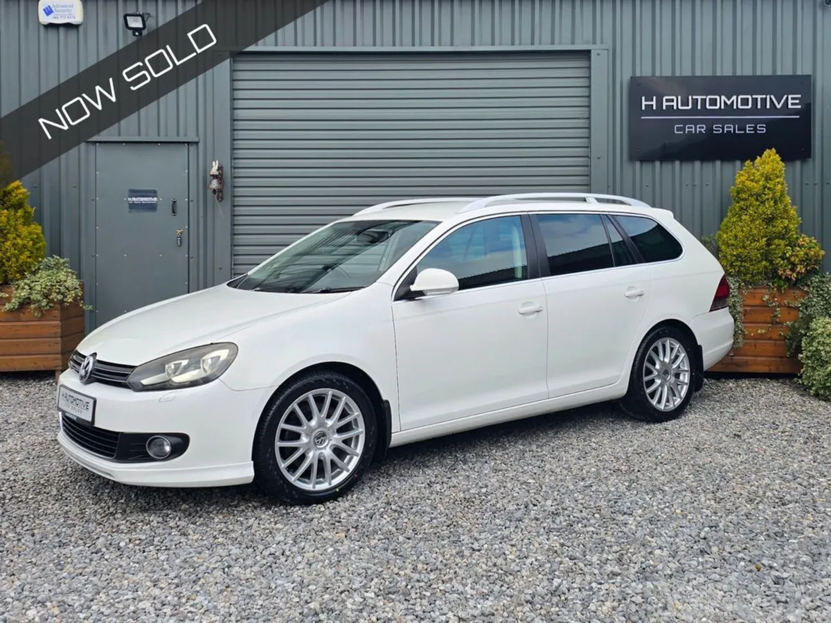 2011 VOLKSWAGEN GOLF TSI GT SPORTLINE WAGON - Image 1